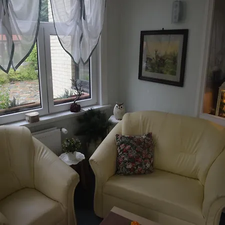 Charmantes Dachgeschoss-refugium, Harz Апартаменты Вильдеманн