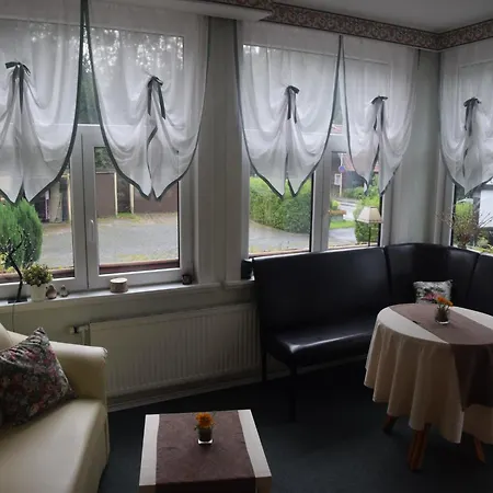 Charmantes Dachgeschoss-refugium, Harz