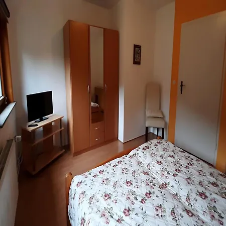 Charmantes Dachgeschoss-refugium, Harz Апартаменты Вильдеманн